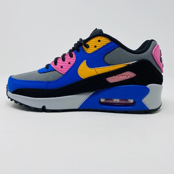 Nike Women’s Air Max 90 QS - Picture 6 of 6